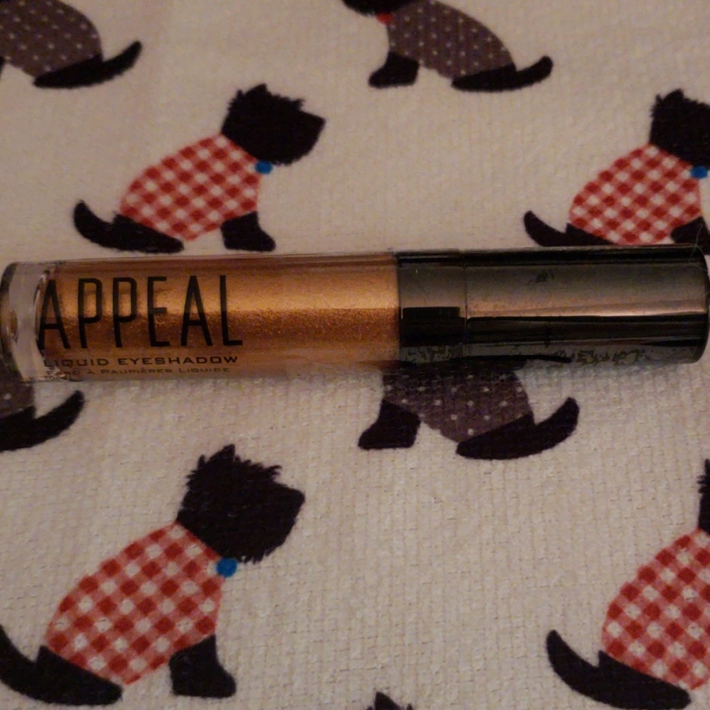 Appeal Liquid Eyeshadow